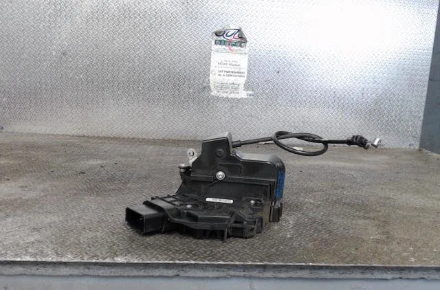 Serrure porte avd FORD C-MAX 1  C-MAX 1 PHASE 2 occasion