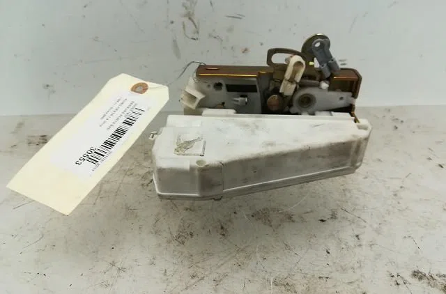 Serrure porte avd FORD FIESTA IV 2000 occasion