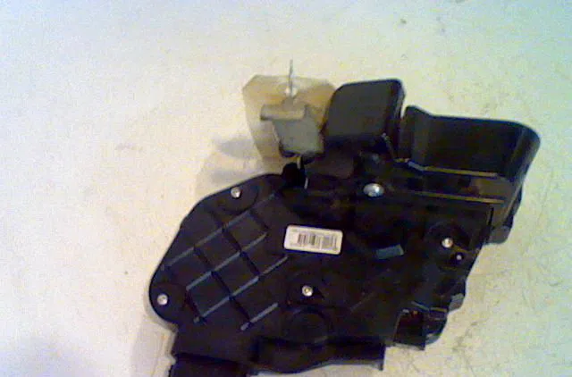 Serrure porte avd FORD FOCUS II 2007 occasion