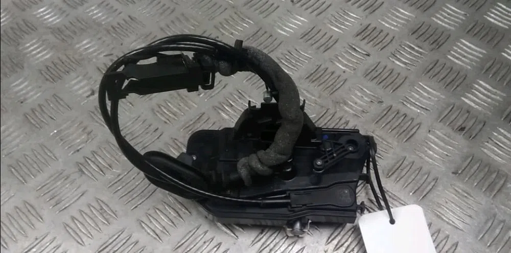 Serrure porte avd Ford MAVERICK (UDS, UNS) 2.7 td (1993-1996) occasion