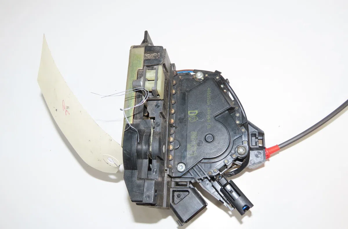 Serrure porte avd Jaguar X-TYPE I (X400) 2.0 d (2003-2009) 4 portes occasion