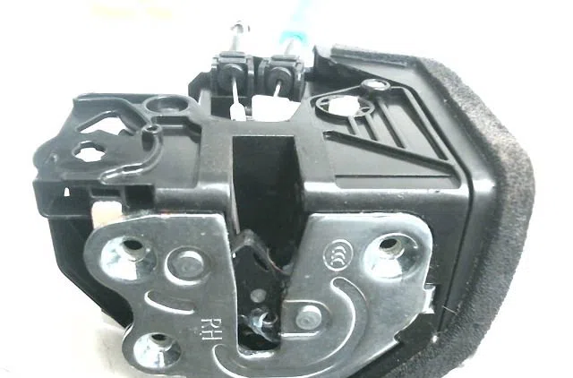 Serrure porte avd KIA PICANTO occasion