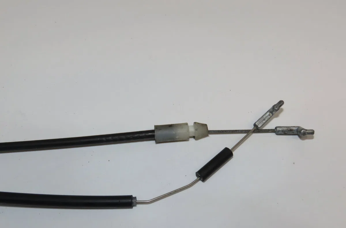 Serrure porte avd Mazda 2 (DY) 1.25 (dy3w) (2003-2007) occasion