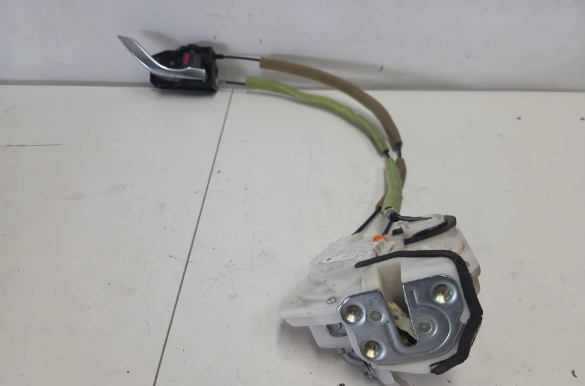 Serrure porte avd MAZDA CX5 1 PHASE 2 occasion