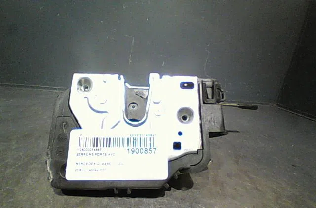 Serrure porte avd Mercedes-benz CLASSE C (W203) C 200 cdi (203.004) (2000-2003) 4 portes occasion