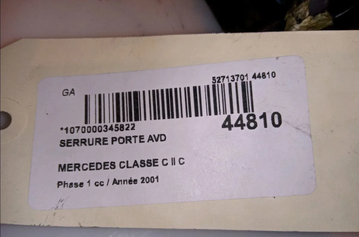 Serrure porte avd Mercedes-benz CLASSE C (W203) C 220 cdi (203.006) (2000-2007) 4 portes occasion