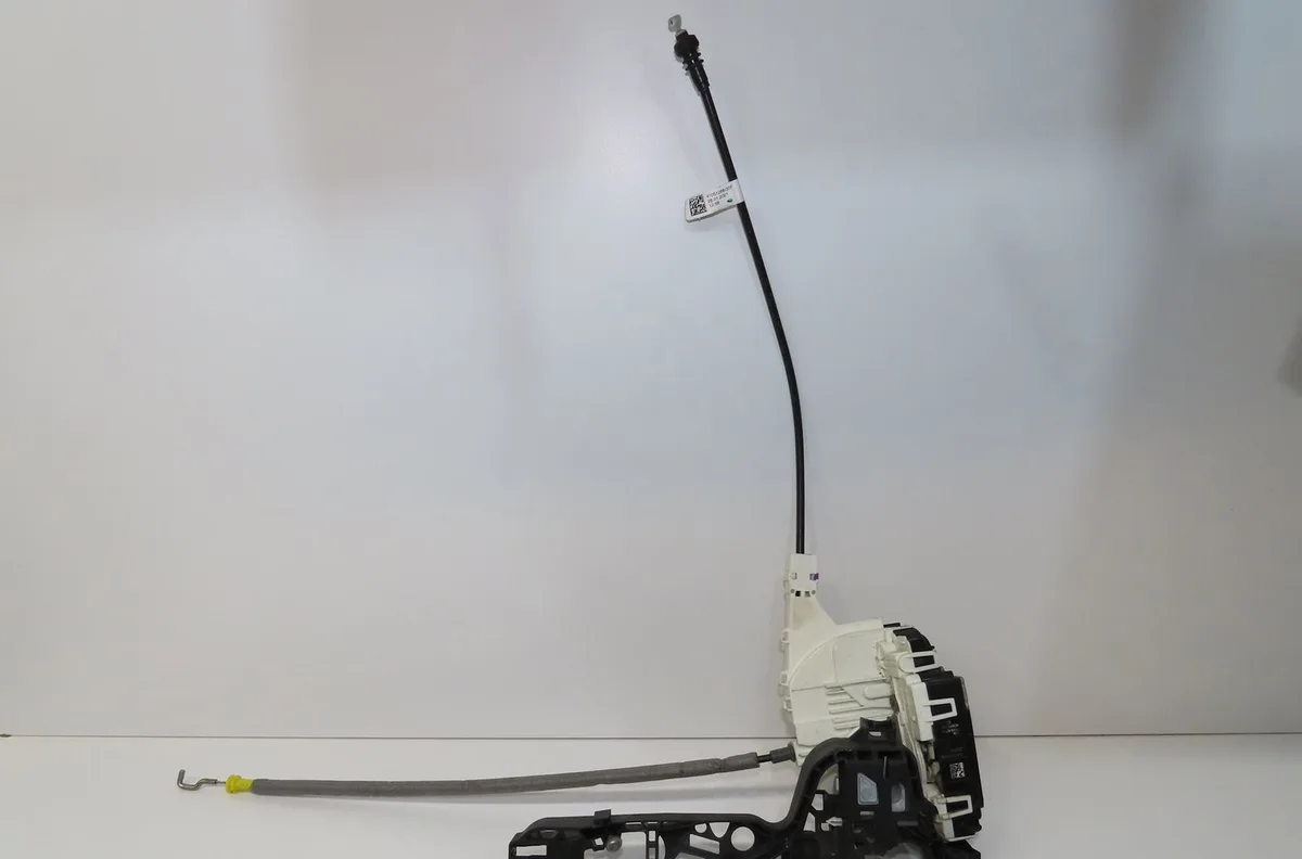 Serrure porte avd Mercedes-benz SPRINTER 3,5-t Camionnette (B907, B910) 316 cdi rwd (907.631, 907.633, 907.635, 907.637)