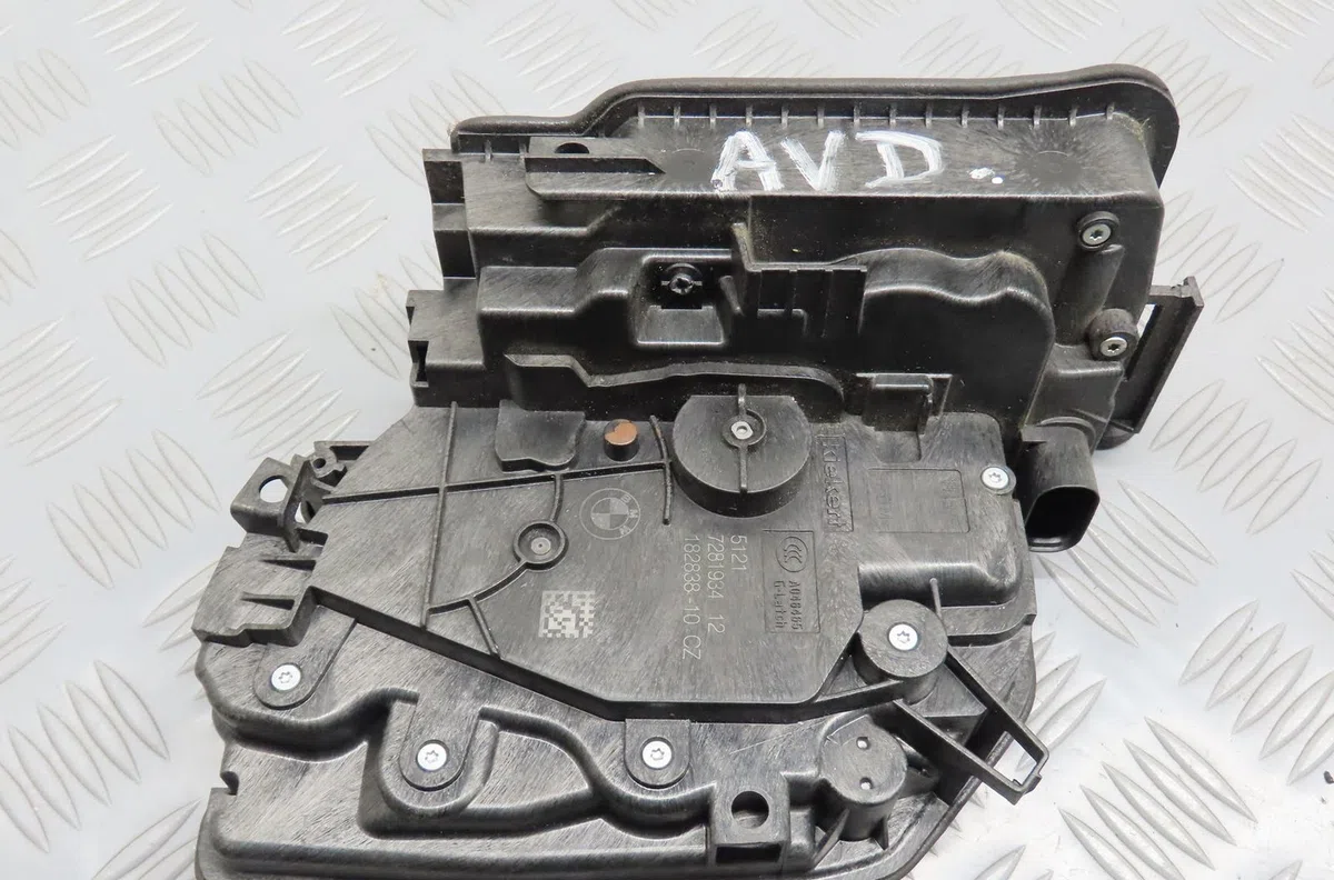 Serrure porte avd Mini MINI (F55) Cooper (2013) occasion