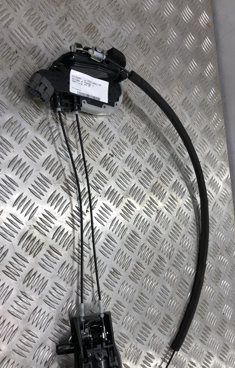 Serrure porte avd NISSAN MICRA 4 PHASE 1 occasion