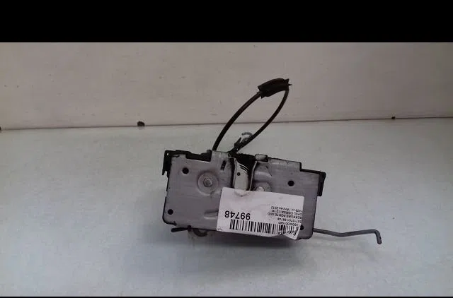 Serrure porte avd Opel CORSA D (S07) 1.2 (l08, l68) (2006-2014) 5 portes occasion