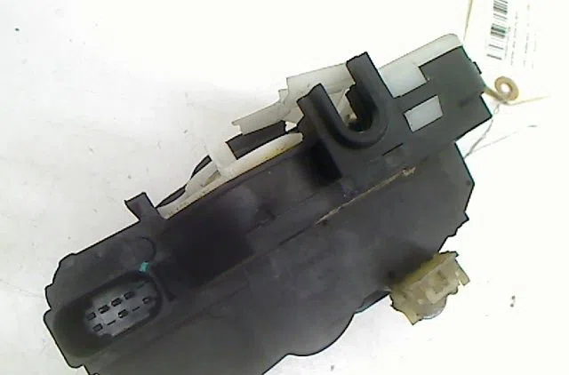Serrure porte avd Opel INSIGNIA A (G09) 2.0 cdti (68) (2008-2017) occasion