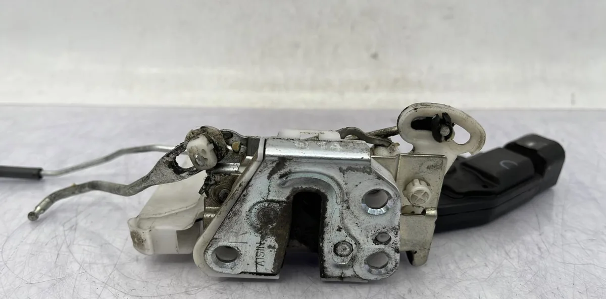 Serrure porte avd PEUGEOT 107 PHASE 2 occasion