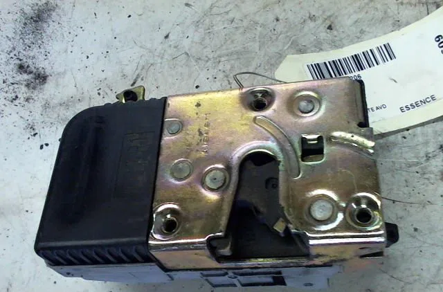 Serrure porte avd PEUGEOT 206 1999 occasion