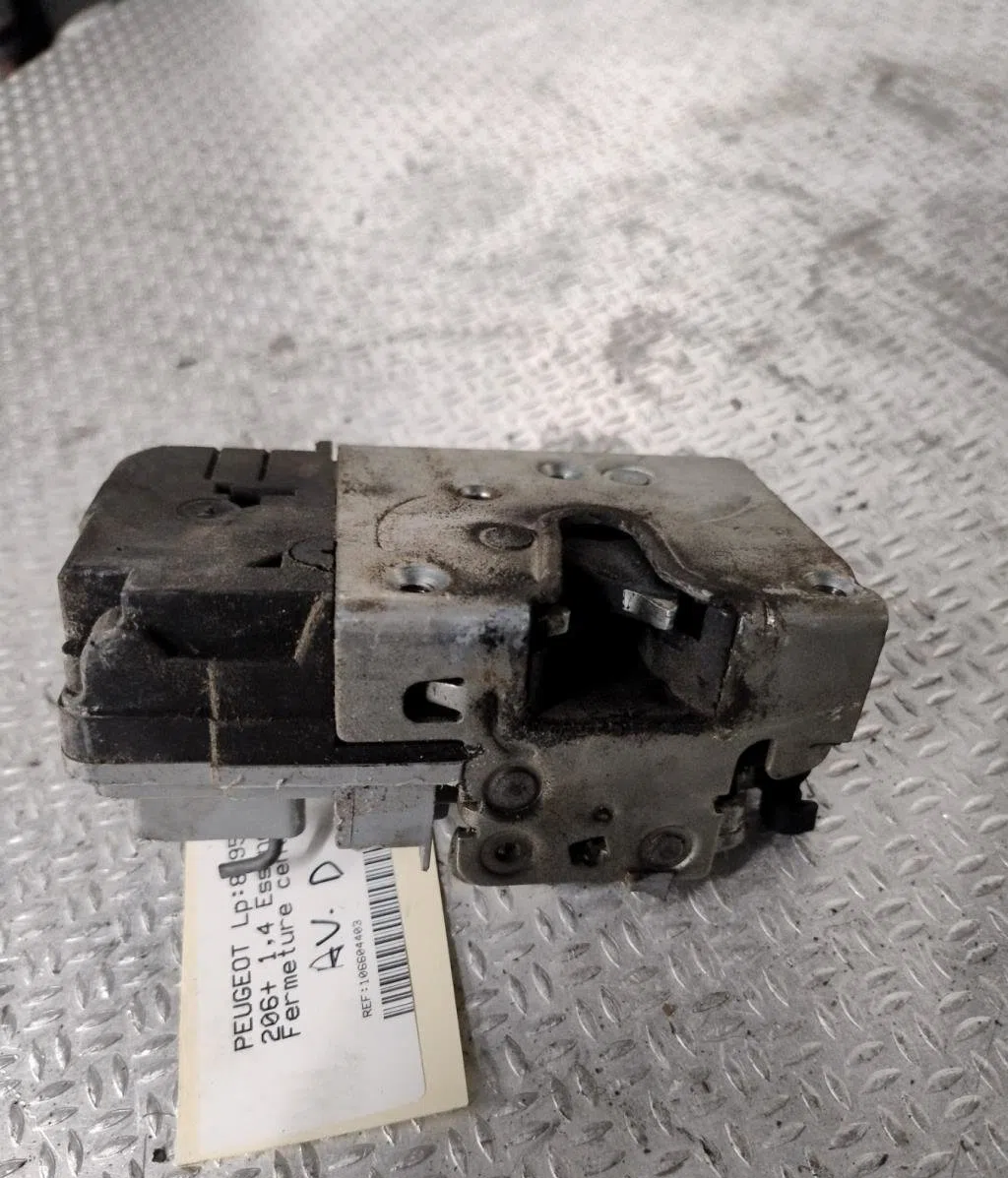 Serrure porte avd PEUGEOT 206  206 occasion