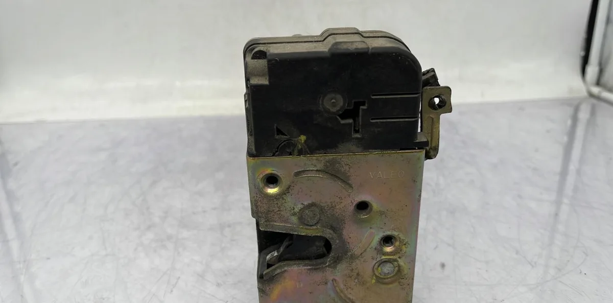 Serrure porte avd PEUGEOT 206 PHASE 2 occasion