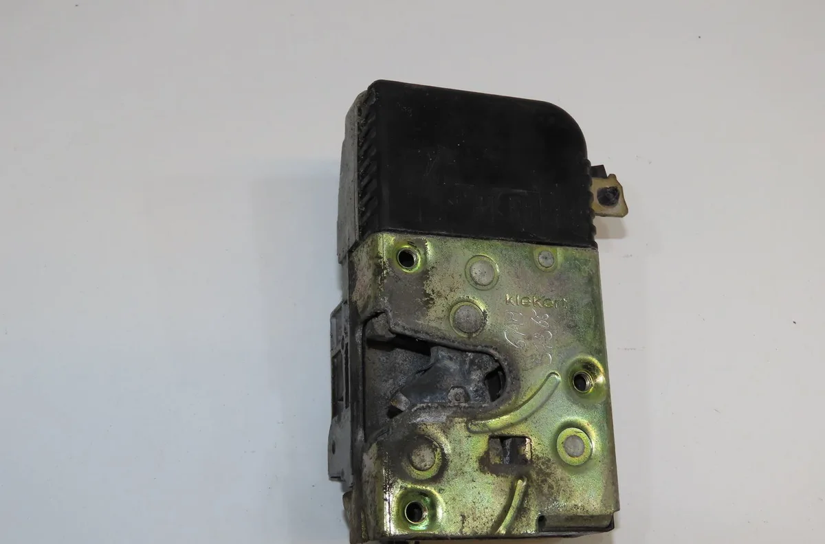 Serrure porte avd Peugeot 206 Van 1.9 d (1999-2007) occasion