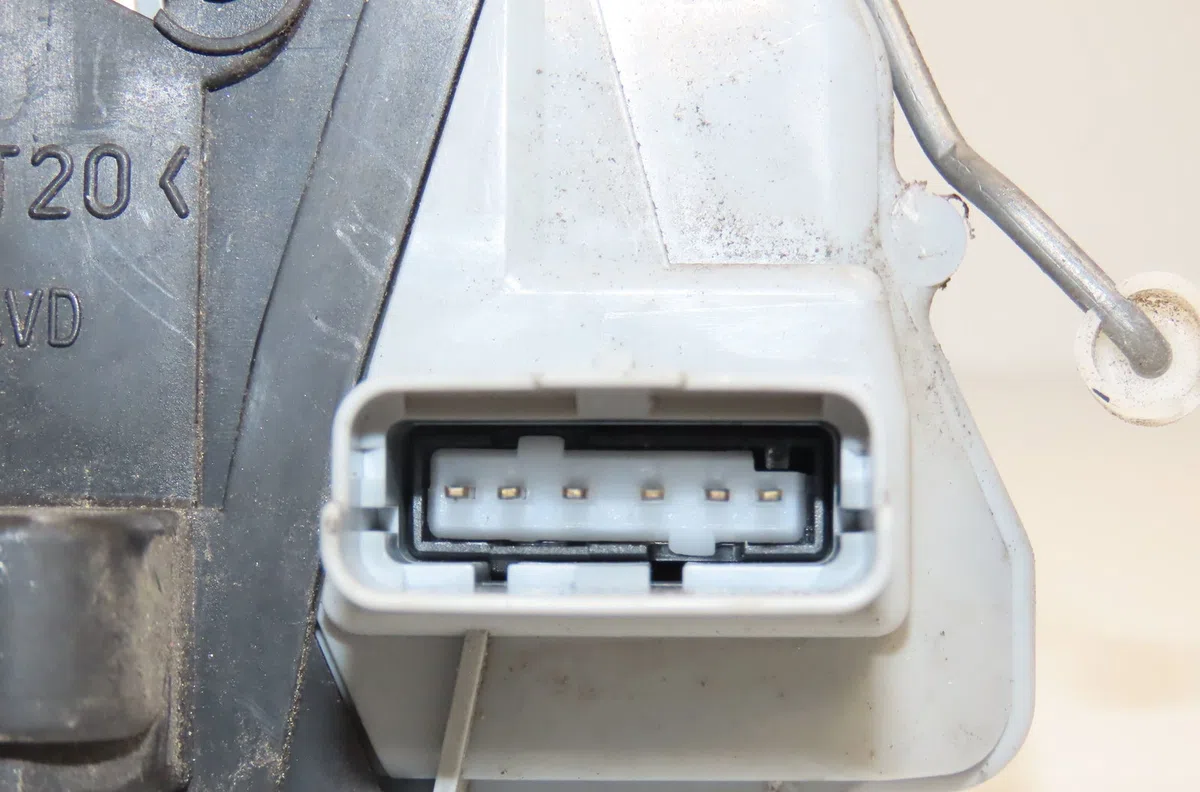Serrure porte avd Peugeot 307 (3A-C) 1.6 16v (2000-2007) 5 portes occasion
