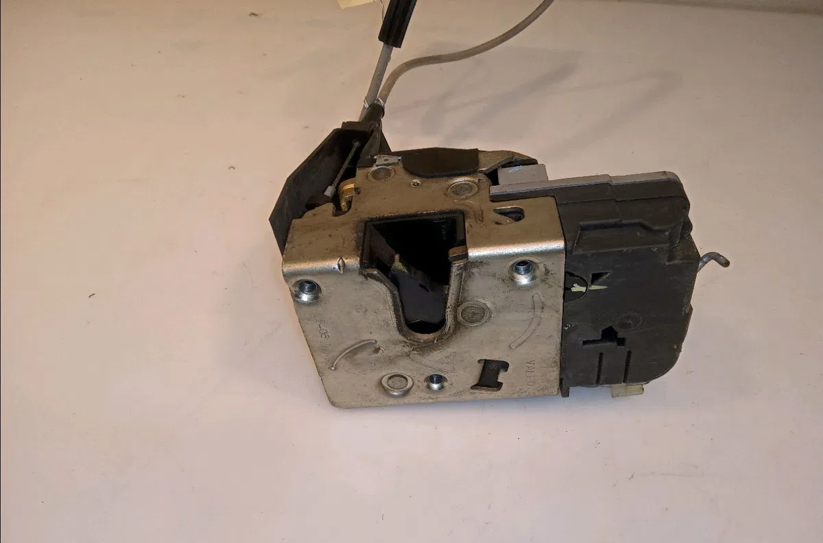 Serrure porte avd Peugeot 307 (3A-C) 1.6 hdi (2005-2009) 5 portes occasion