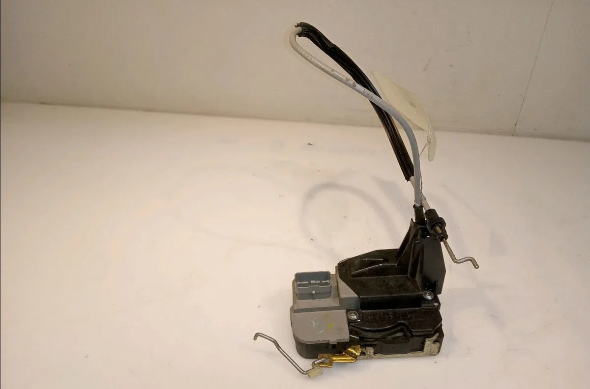 Serrure porte avd Peugeot 307 (3A-C) 1.6 hdi (2005-2009) 5 portes occasion