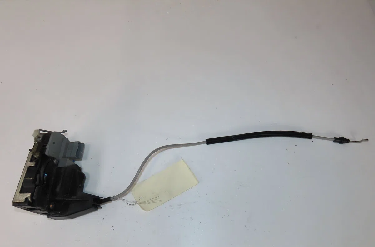 Serrure porte avd Peugeot 307 SW (3H) 1.6 hdi 110 (2003-2007) occasion