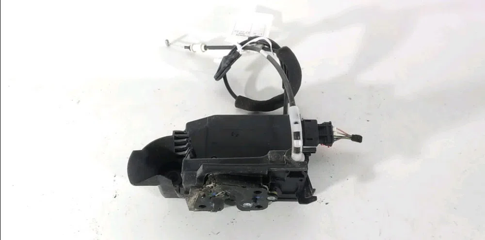 Serrure porte avd PEUGEOT 308 2 2014 occasion