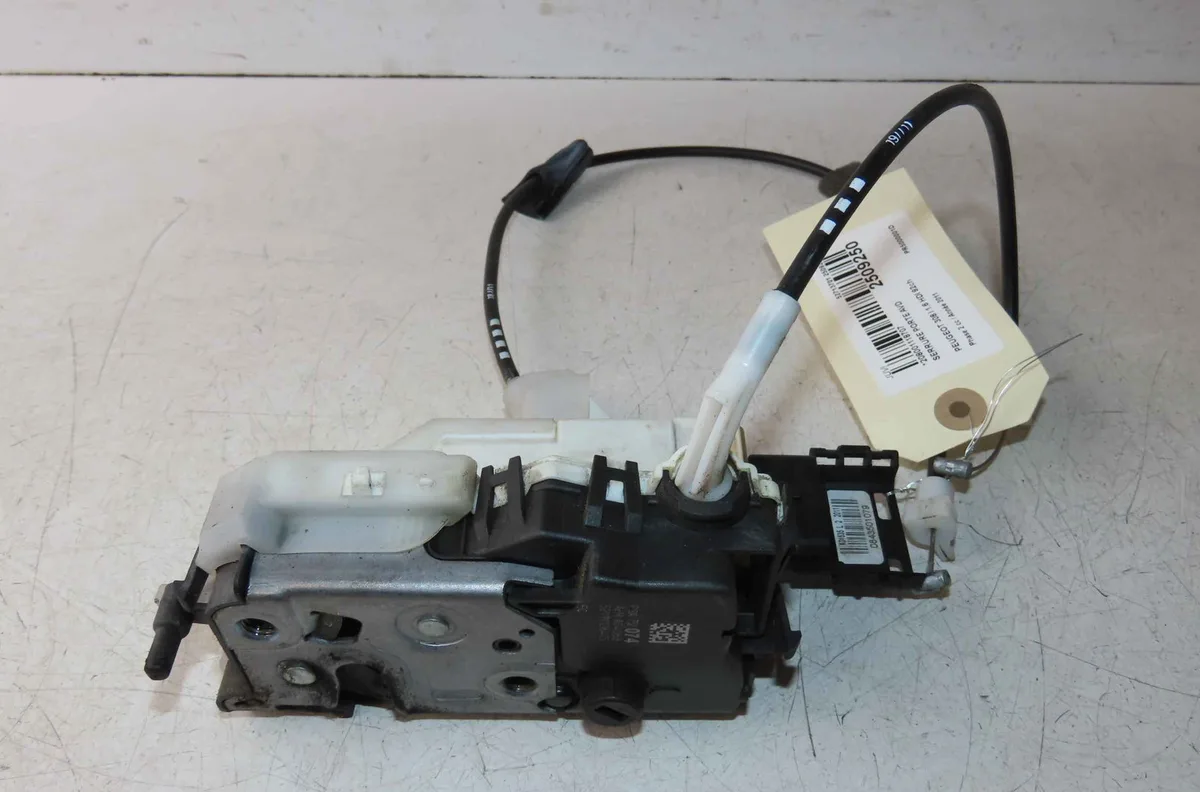 Serrure porte avd PEUGEOT 308 I occasion