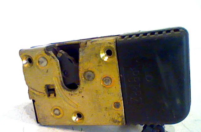 Serrure porte avd PEUGEOT 406 2000 occasion