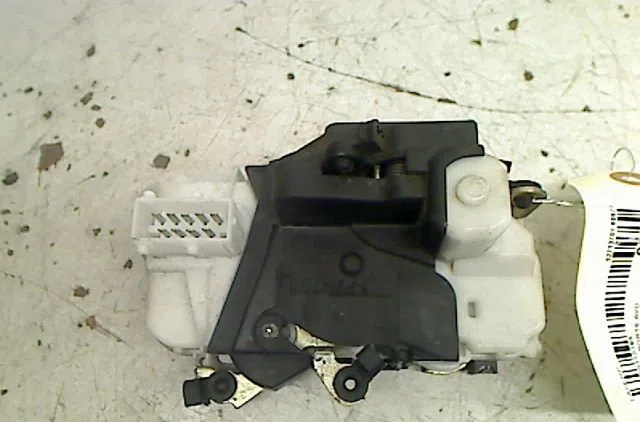 Serrure porte avd PEUGEOT 406 occasion