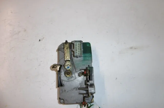 Serrure porte avd PEUGEOT 806 2000 occasion