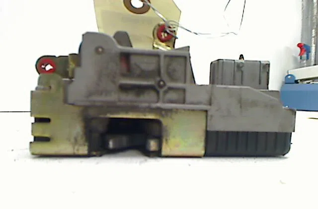 Serrure porte avd PEUGEOT 806 occasion