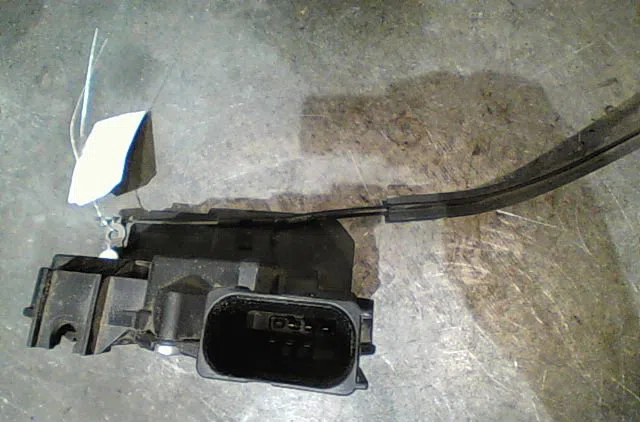 Serrure porte avd PEUGEOT BOXER III Phase 1 06-2006 2.2 HDI 100ch occasion