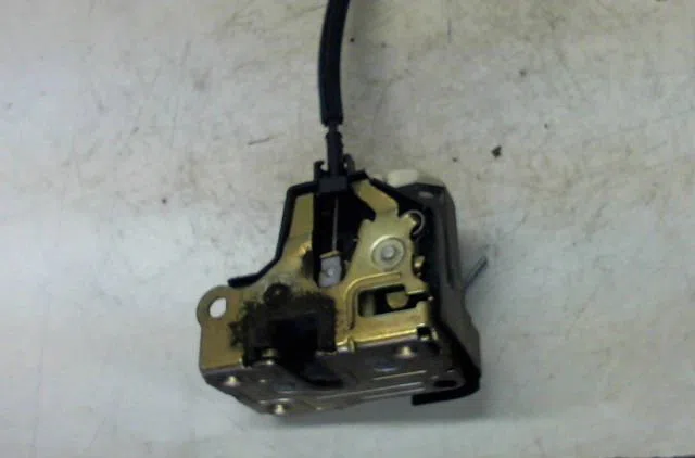 Serrure porte avd RENAULT CLIO 2003 occasion