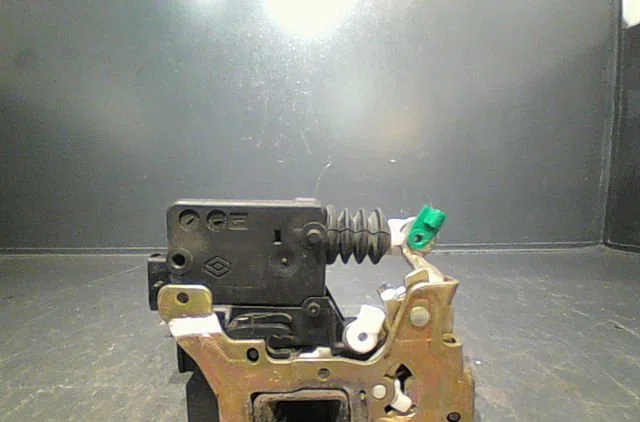 Serrure porte avd Renault CLIO I (B-C57_, 5-357_) 1.4 (b57j, c57j, b57p) (1991-1998) occasion