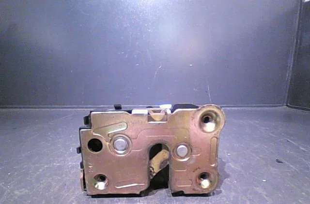 Serrure porte avd Renault CLIO I (B-C57_, 5-357_) 1.4 (b57j, c57j, b57p) (1991-1998) occasion