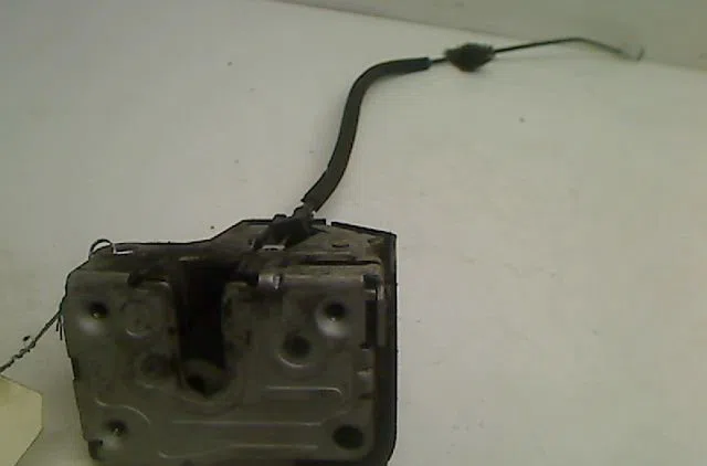 Serrure porte avd Renault CLIO II (BB_, CB_) 1.5 dci (b-cb08) (2001-2005) 5 portes occasion