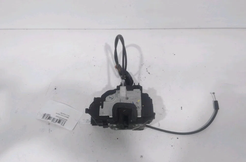 Serrure porte avd Renault CLIO III (BR0-1, CR0-1) 1.5 dci (br0h, cr0h, cr1s, br1s) (2005-2014) 3 portes occasion
