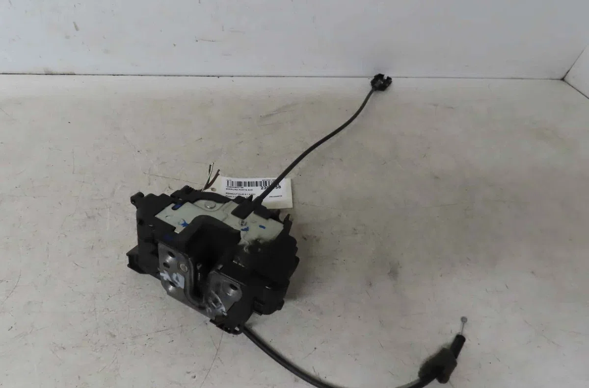 Serrure porte avd RENAULT CLIO III occasion