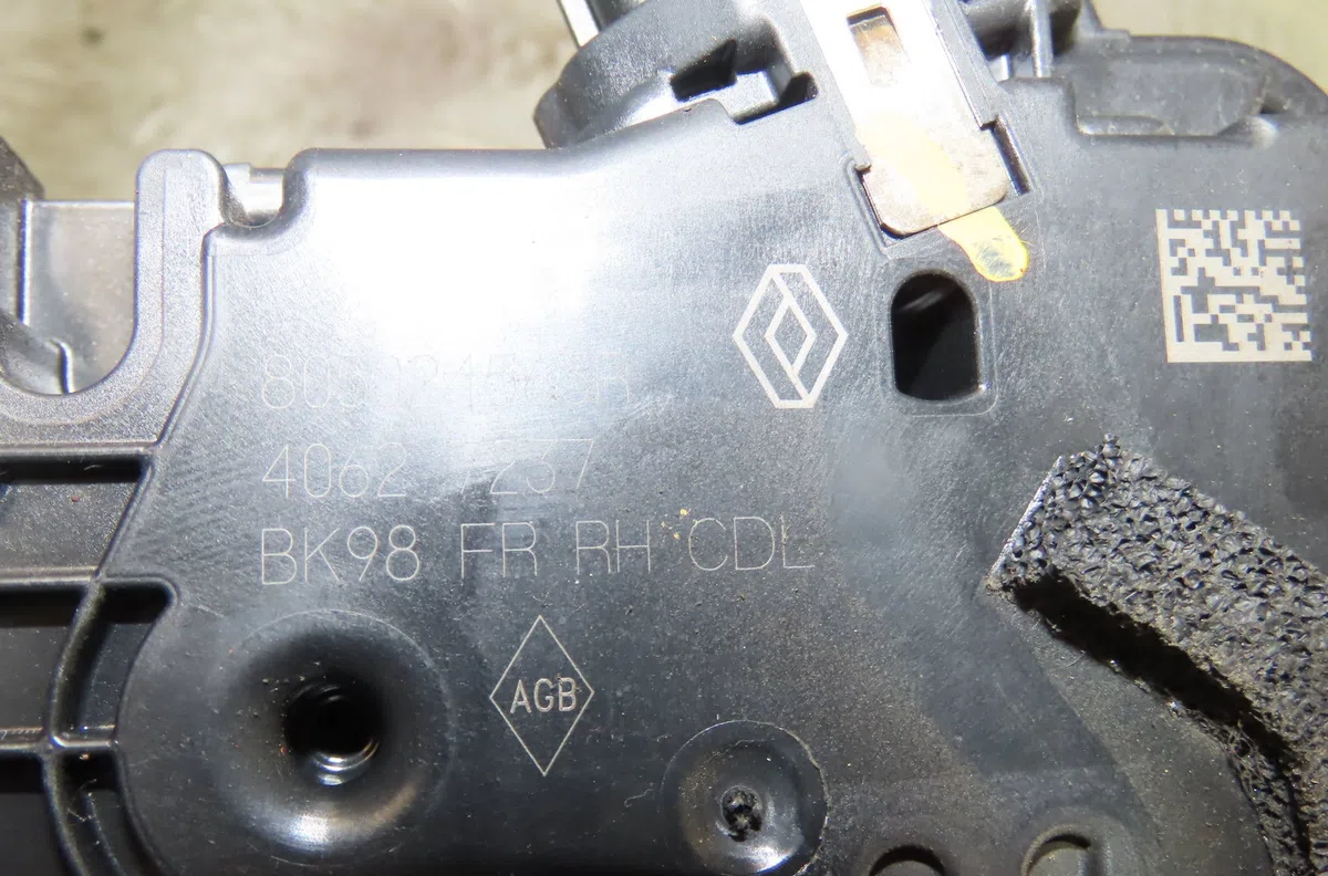 Serrure porte avd RENAULT CLIO occasion