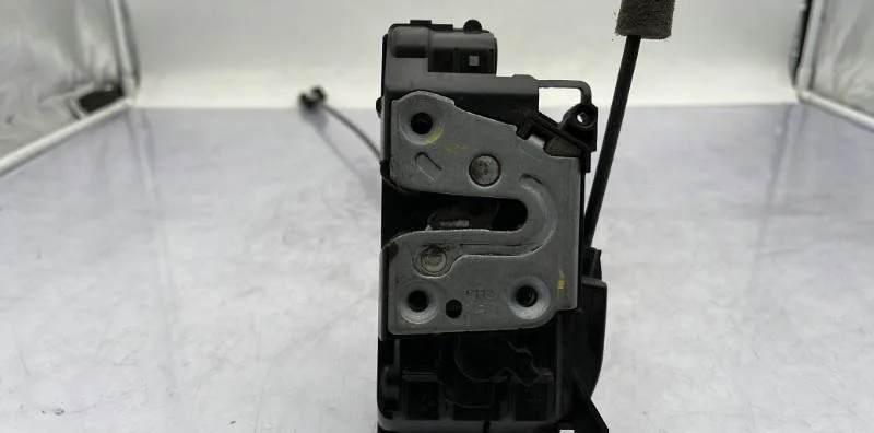 Serrure porte avd RENAULT GRAND MODUS PHASE 2 occasion