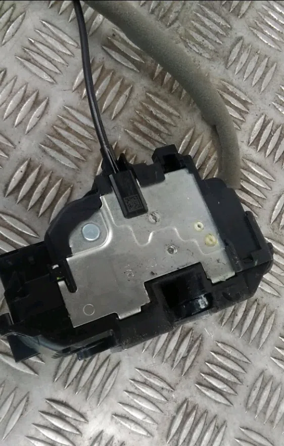 Serrure porte avd Renault MASTER III Camion plate-forme-Châssis (EV, HV, UV) 2.3 dci 165 fwd (ev0p, ev0u, ev11, ev12, hv