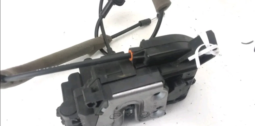 Serrure porte avd RENAULT MASTER occasion