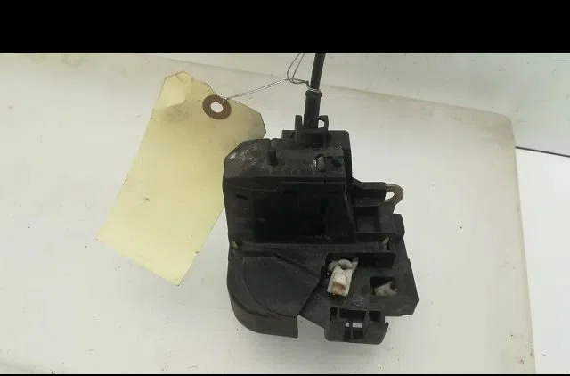 Serrure porte avd Renault MEGANE I Break (KA0-1_) 1.9 dti (ka0n) (1999-2001) occasion