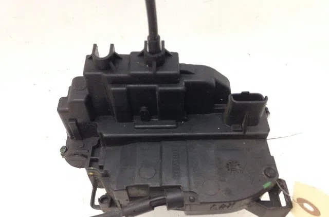Serrure porte avd Renault MEGANE III 3-5 portes (BZ0-1_, B3_) 1.5 dci (2009) 5 portes occasion