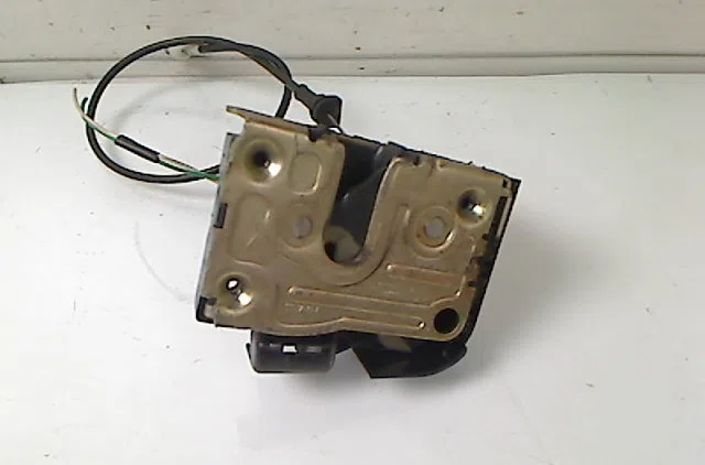 Serrure porte avd RENAULT SCENIC I 2000 occasion