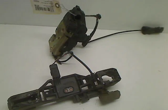 Serrure porte avd Renault VEL SATIS (BJ0_) 3.0 dci (bj0j, bj0n) (2002-2006) occasion