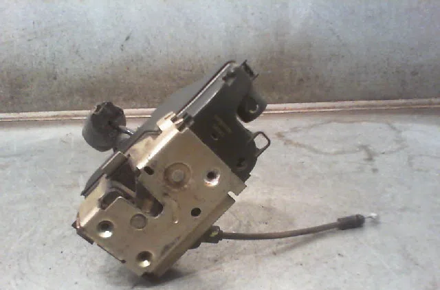 Serrure porte avd Renault VEL SATIS (BJ0_) 3.5 v6 (bj0r, bj0v, bj0u) (2002) occasion