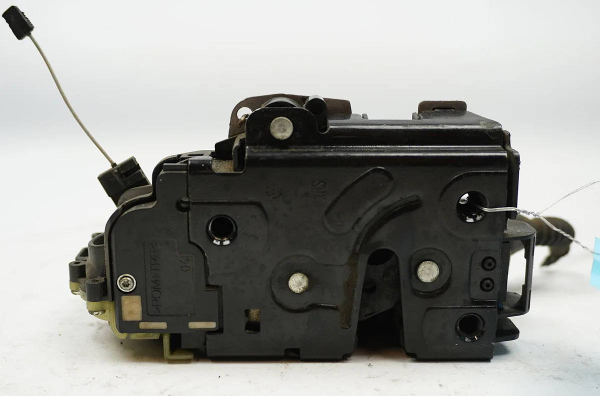 Serrure porte avd Seat IBIZA III (6L1) 1.4 tdi (2002-2005) 3 portes occasion