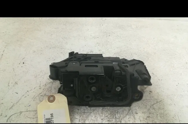 Serrure porte avd Seat IBIZA IV (6J5, 6P1) 1.2 tdi (2010-2015) occasion