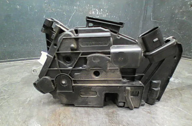 Serrure porte avd Seat IBIZA IV (6J5, 6P1) 1.6 tdi (2009-2015) occasion
