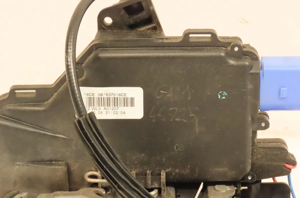 Serrure porte avd Skoda FABIA II (542) 1.2 (2006-2014) occasion